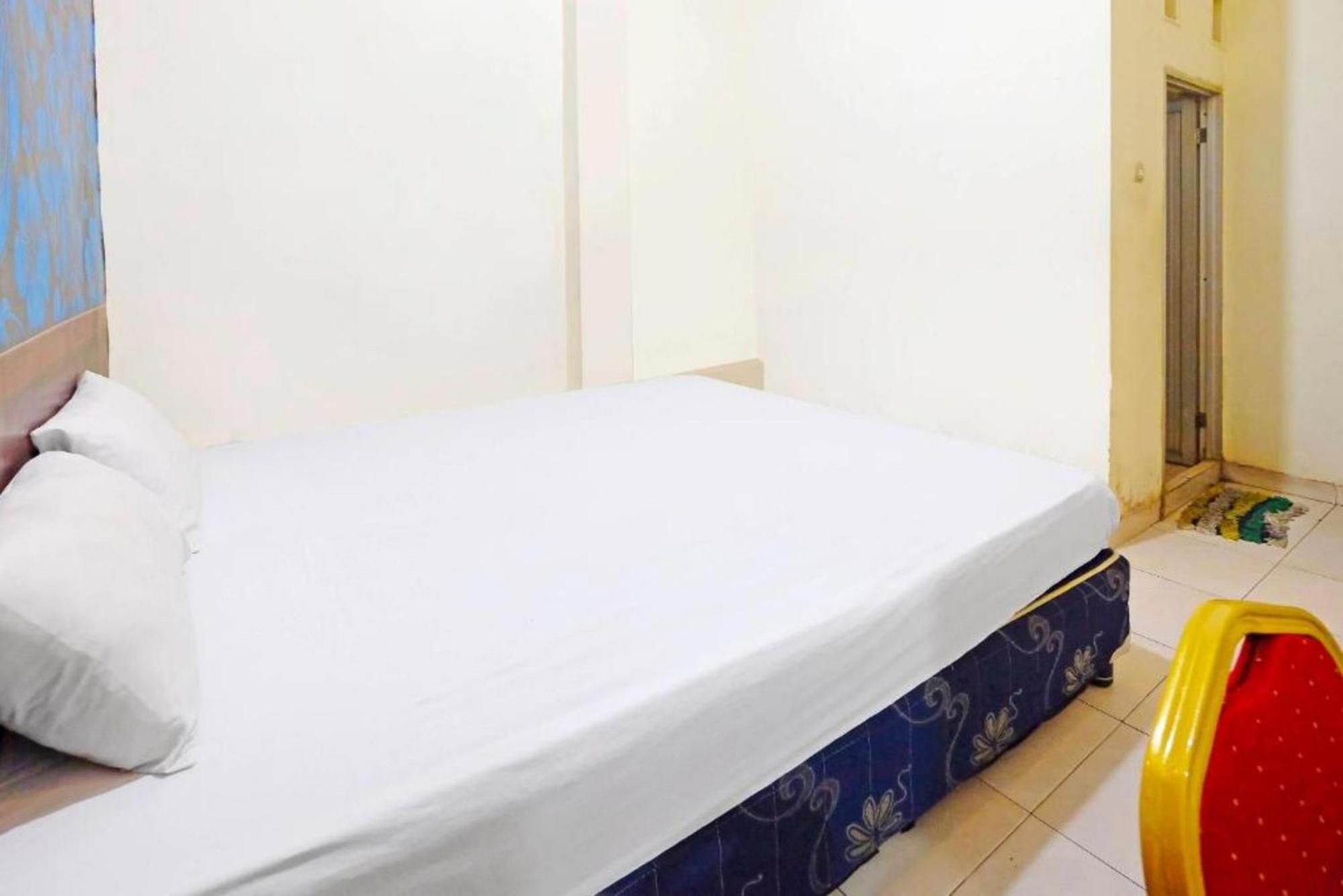 Wisma Idola Palopo Bagian luar foto