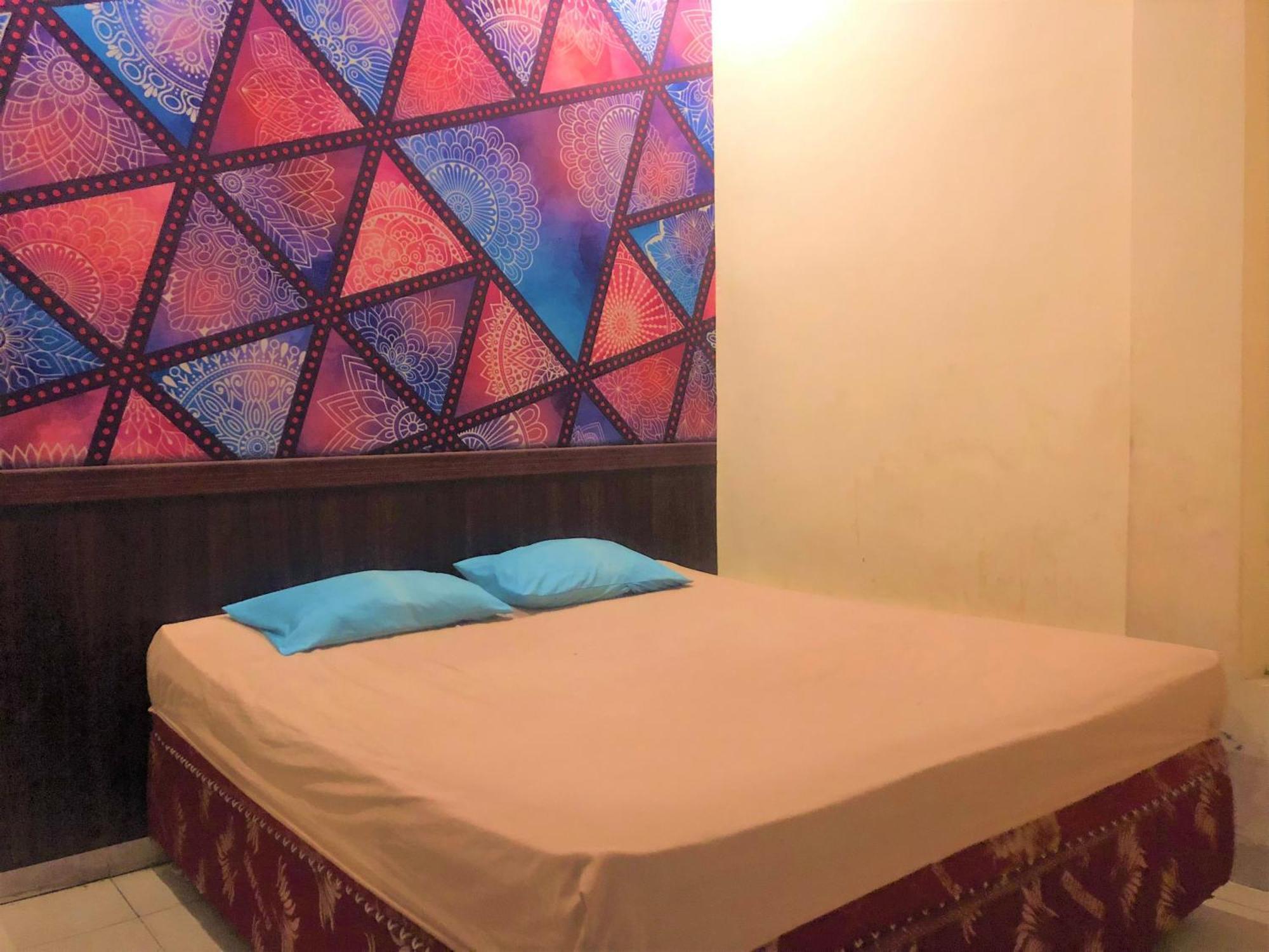 Wisma Idola Palopo Bagian luar foto